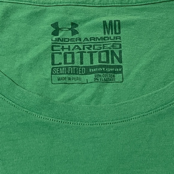 UNDER ARMOUR SHIRT Heat-gear , Semi-fitted Size Med, Grab it ASAP , Perfect Buy - Picture 8 of 10